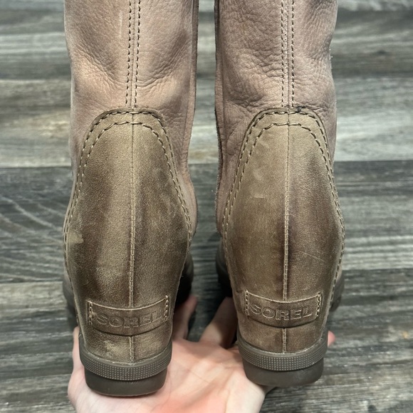 Sorel Joan of Arctic Wedge Tall Lace Up Boot in Ash Size 6 - Picture 7 of 11